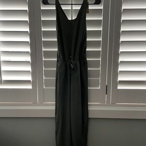 Pantagonia NEW women fleet with romper